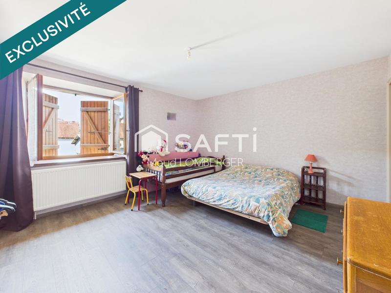 Maison de village - 215 m² - 8 pièces