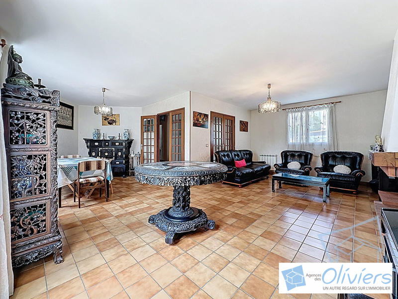 Maison - 133 m² - 6 pièces