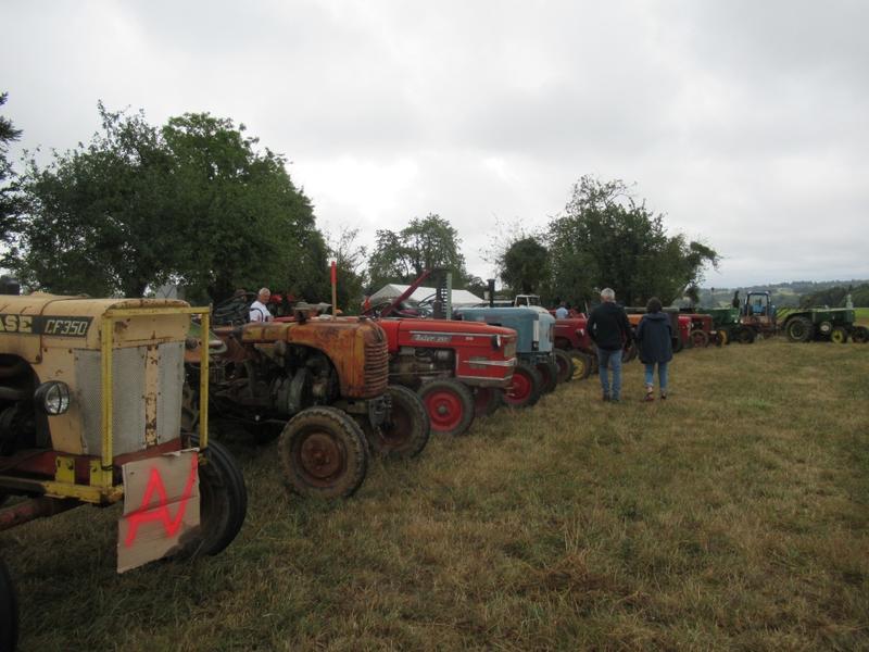 Journée agricole - concours de labour, vide greniers