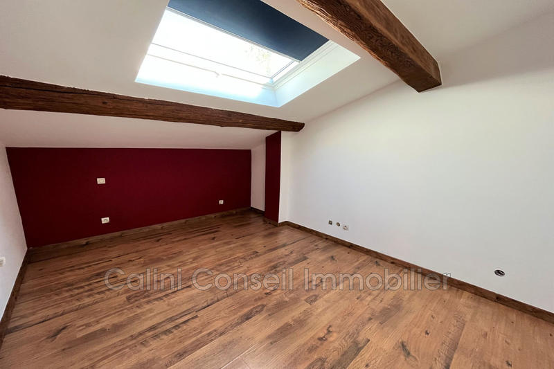 Maison - 201 m² - 6 pièces