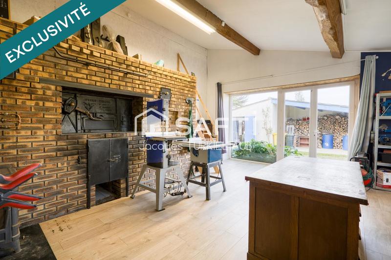 Maison - 180 m² - 7 pièces