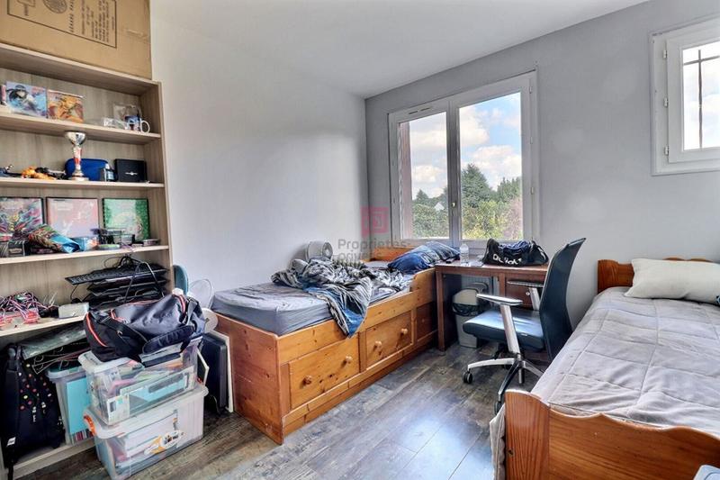 Maison - 150 m² - 8 pièces