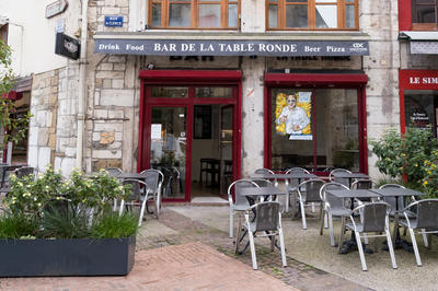 Le Bar de la table ronde