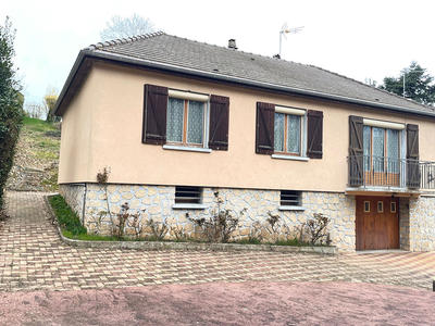 Maison - 80 m² - 5 pièces