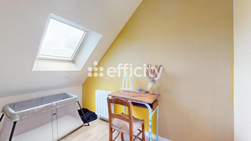 Maison - 97 m² - 5 pièces