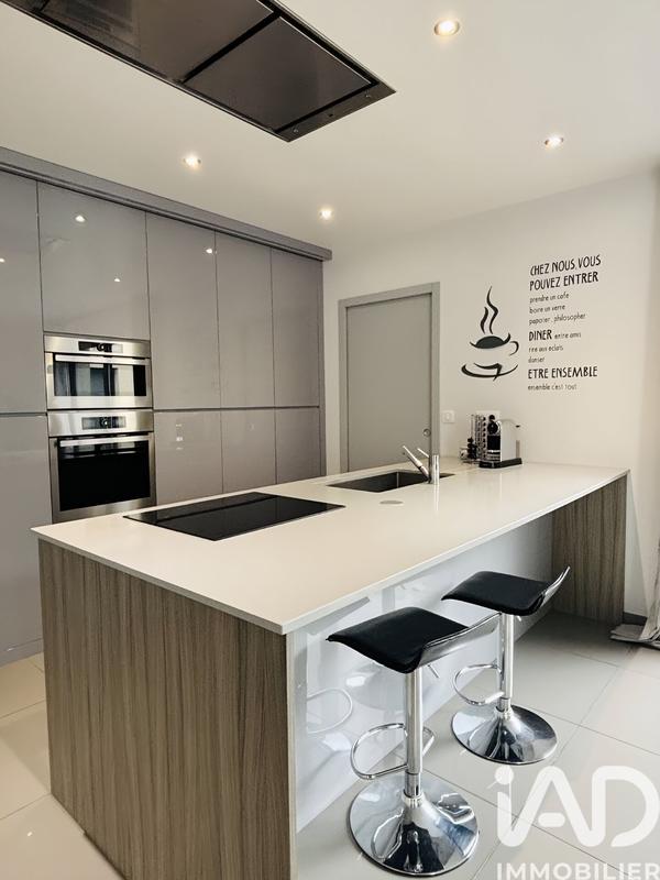 Maison - 115 m² - 5 pièces