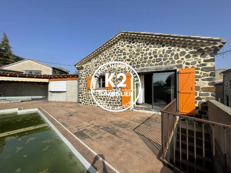 Maison - 160 m² - 5 pièces