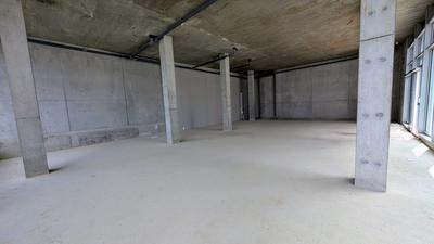 Local commercial - 186 m² - 1 pièce