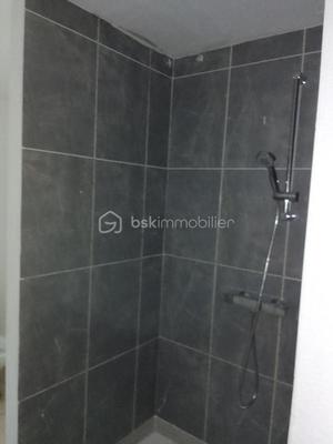 Immeuble - 333 m² - 17 pièces