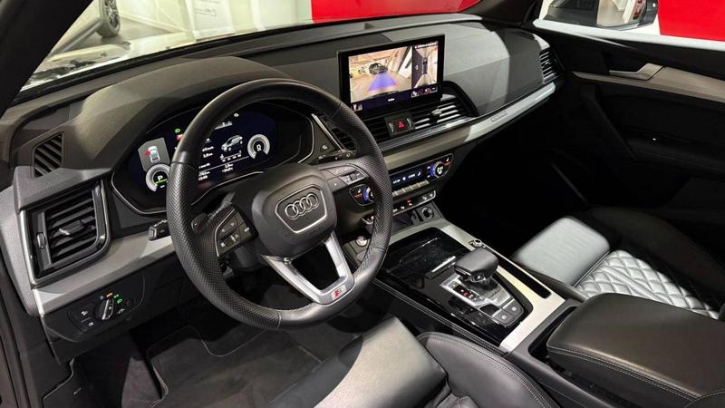 Audi Q5 55 TFSIe 367 s tronic 7 Quattro s line