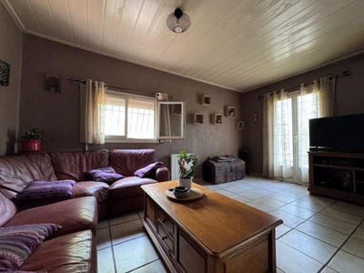 Appartement - 95 m² - 5 pièces