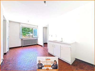 Appartement - 100 m² - 4 pièces