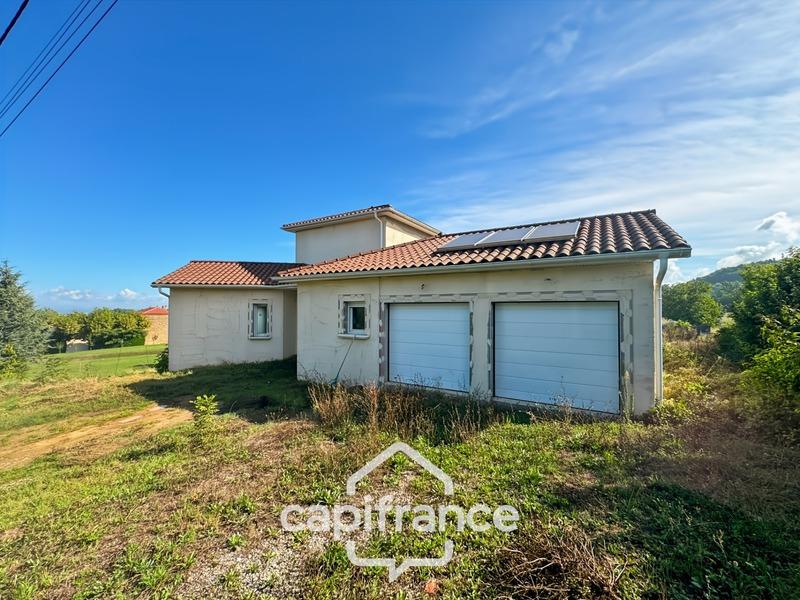 Maison - 170 m² - 8 pièces