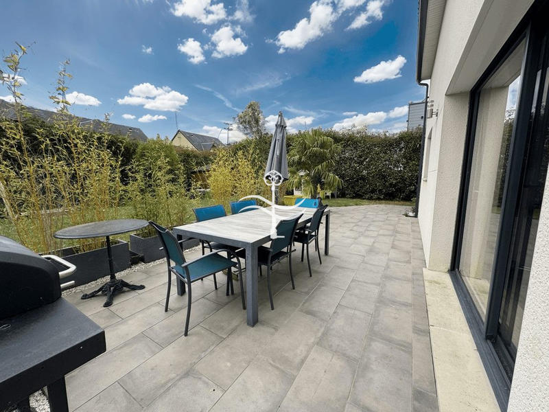 Maison - 110 m² - 6 pièces