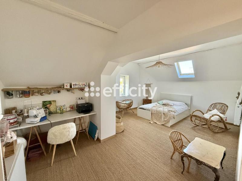 Maison en pierre - 190 m² - 7 pièces