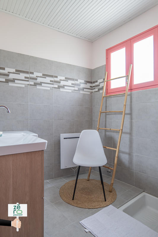 Maison - 200 m² - 6 pièces