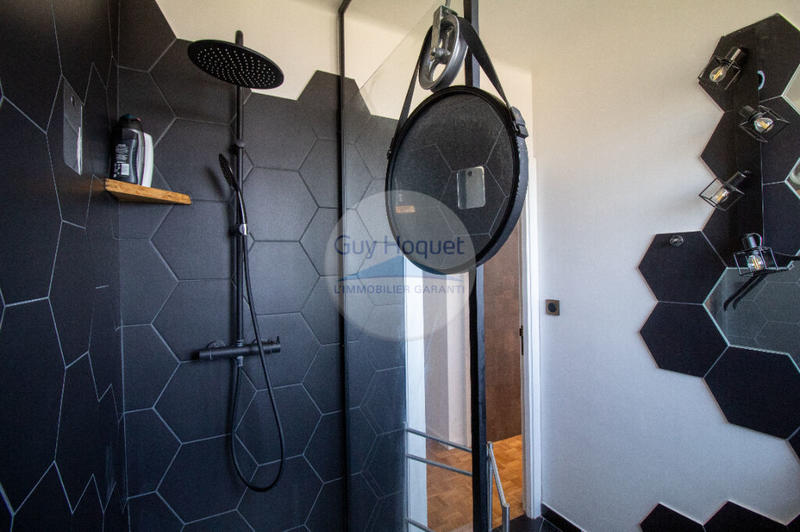 Appartement - 75 m² - 3 pièces