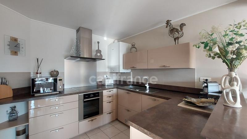 Appartement - 106 m² - 4 pièces