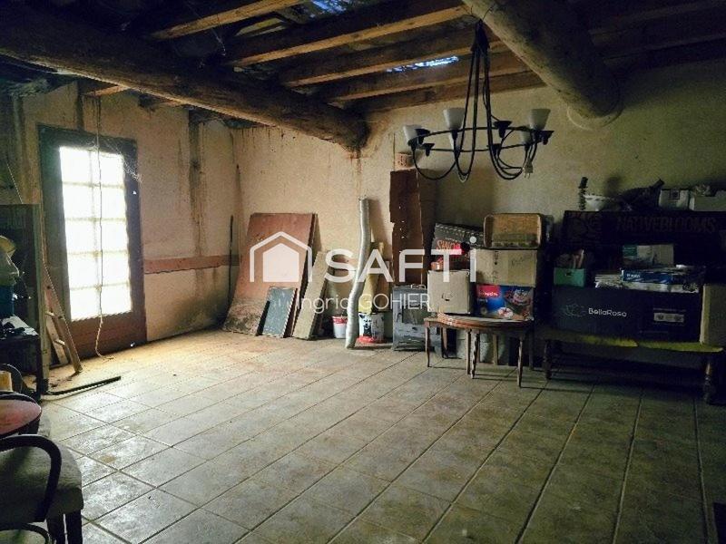 Maison - 322 m² - 9 pièces