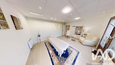 Maison - 310 m² - 10 pièces