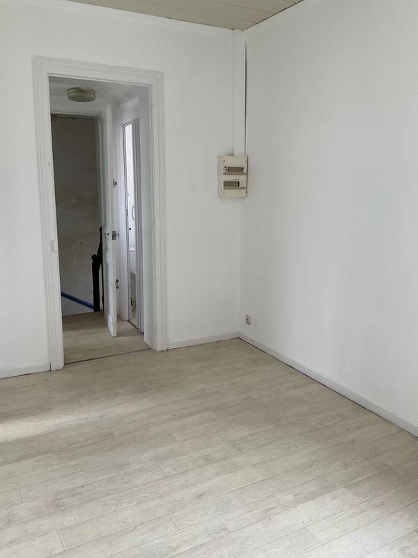 Immeuble mixte - 47 m²