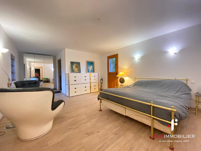 Maison - 130 m² - 7 pièces