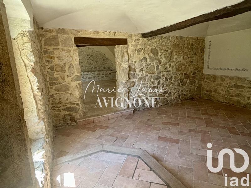 Maison - 205 m² - 9 pièces