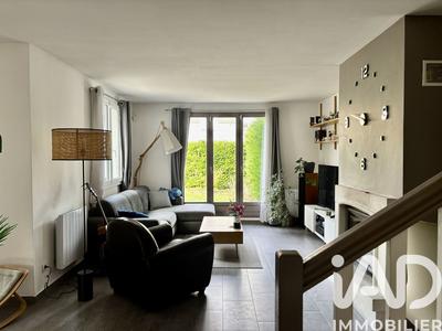 Maison - 121 m² - 5 pièces