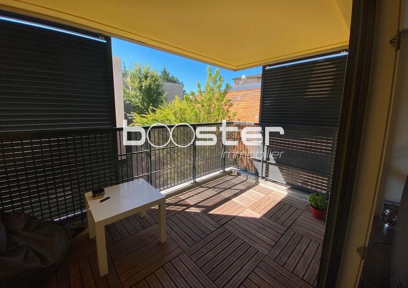 Appartement ancien - 61 m² - 3 pièces