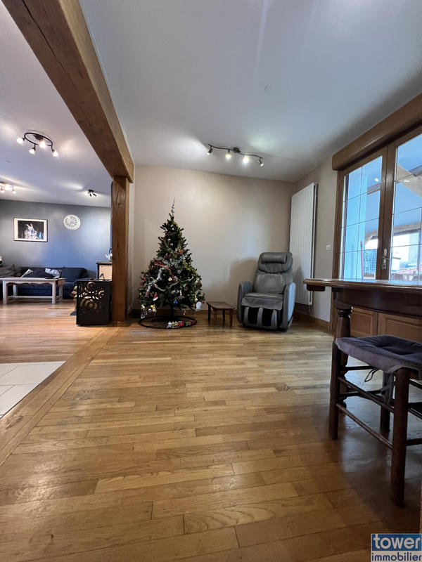 Maison - 156 m² - 6 pièces