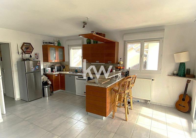 Appartement - 75 m² - 4 pièces