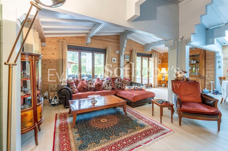 Maison - 127 m² - 5 pièces