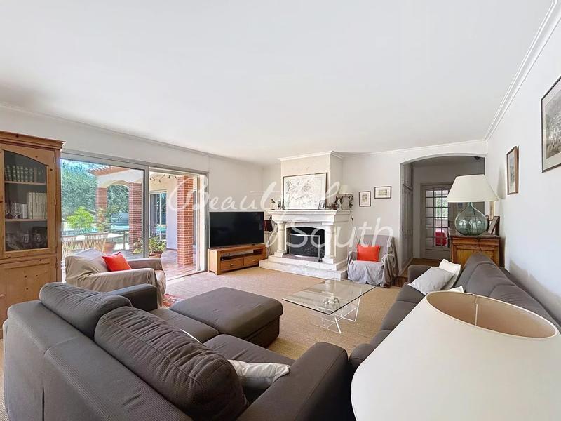 Maison - 155 m² - 6 pièces