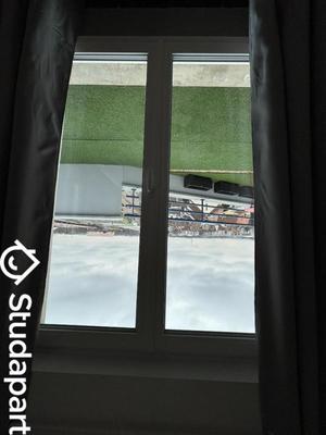 Chambre - 9 m² - 1 pièce