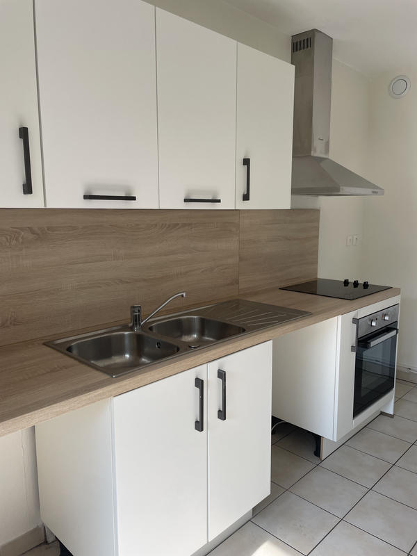 Appartement - 85 m² - 4 pièces