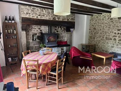 Maison - 146 m² - 6 pièces