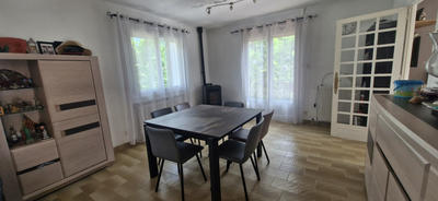 Maison - 156 m² - 6 pièces