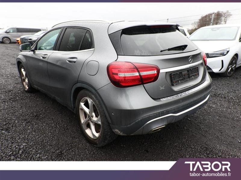 Mercedes-Benz Gla 180 Urban Pano Gps Led