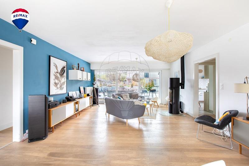 Maison d'architecte - 217 m² - 7 pièces