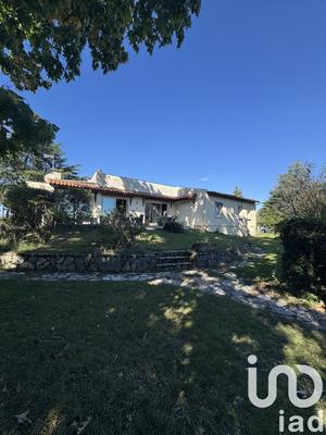 Maison de maîtres - 196 m² - 8 pièces