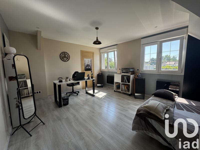 Maison - 162 m² - 7 pièces