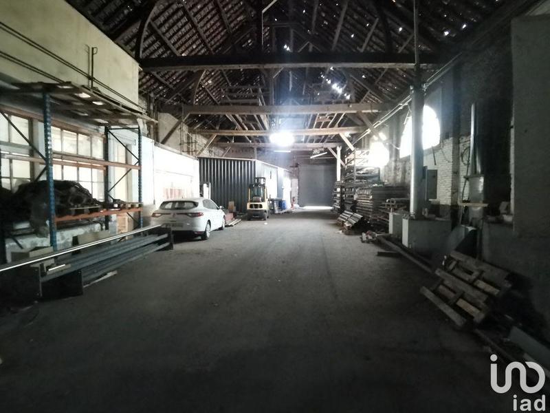 Local commercial - 4 200 m²