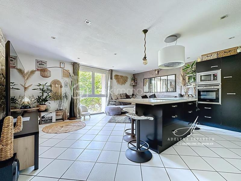 Appartement - 56 m² - 2 pièces