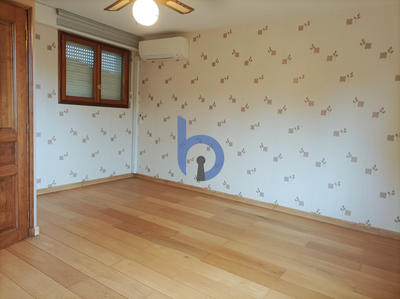 Maison - 264 m² - 9 pièces