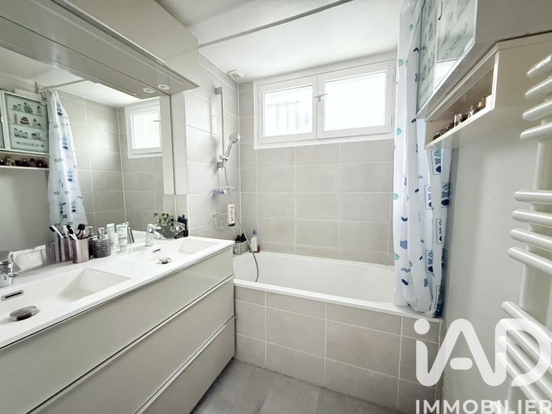 Maison - 115 m² - 6 pièces