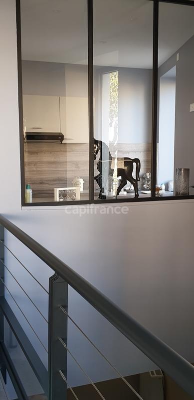 Maison - 204 m² - 6 pièces