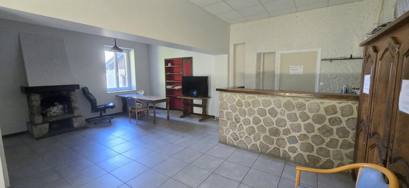 Propriété - 576 m² - 20 pièces