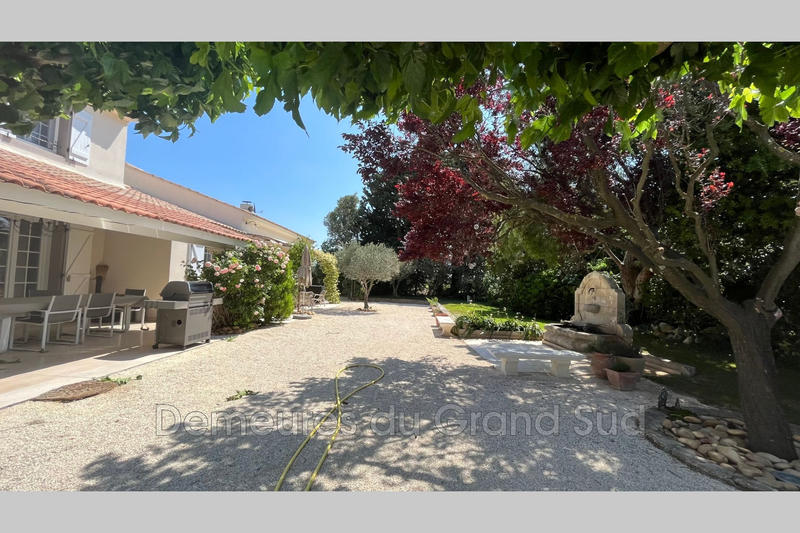 Mas - 190 m² - 5 pièces