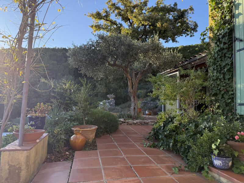 Mas - 136 m² - 5 pièces