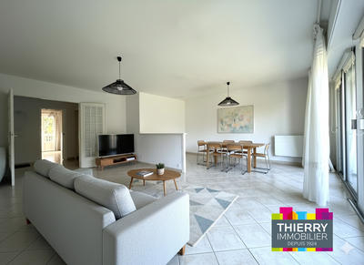 Appartement - 86 m² - 3 pièces